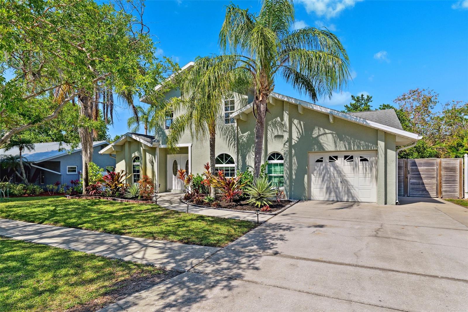 640 KENNETH WAY