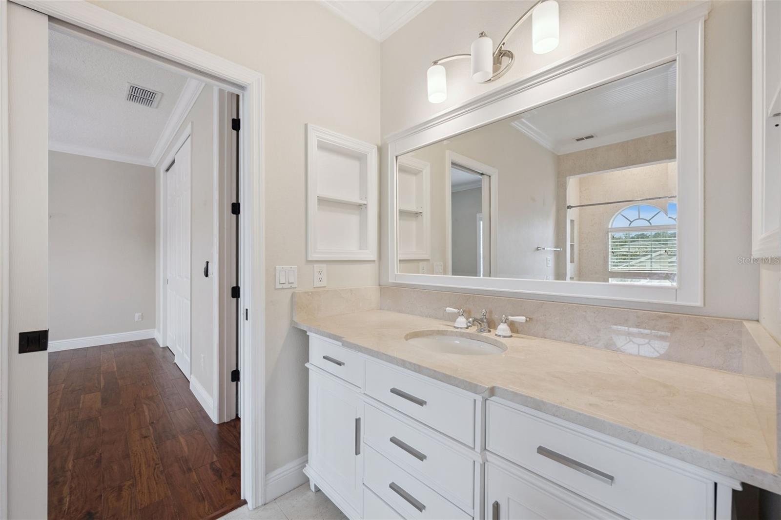 AVERY PARK - Residential