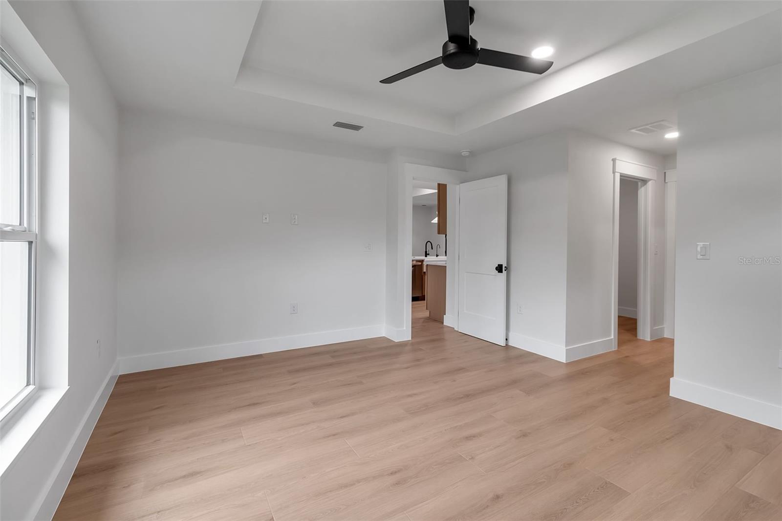 SOUTH VENICE - Residential