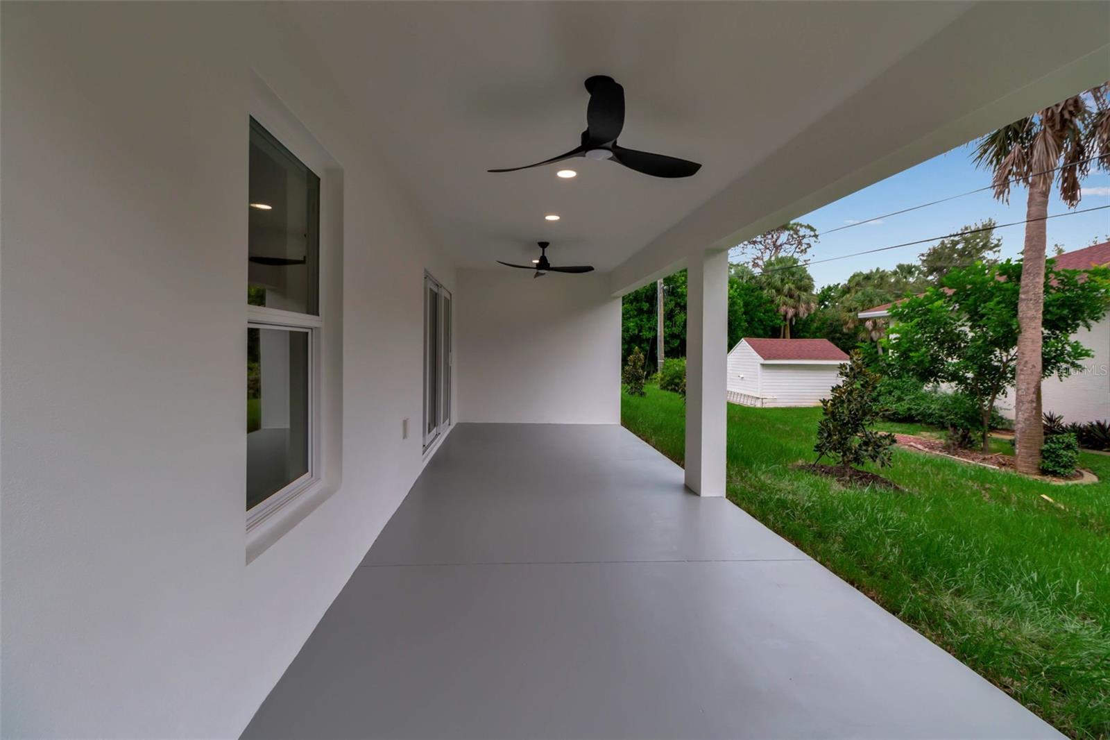 SOUTH VENICE - Residential