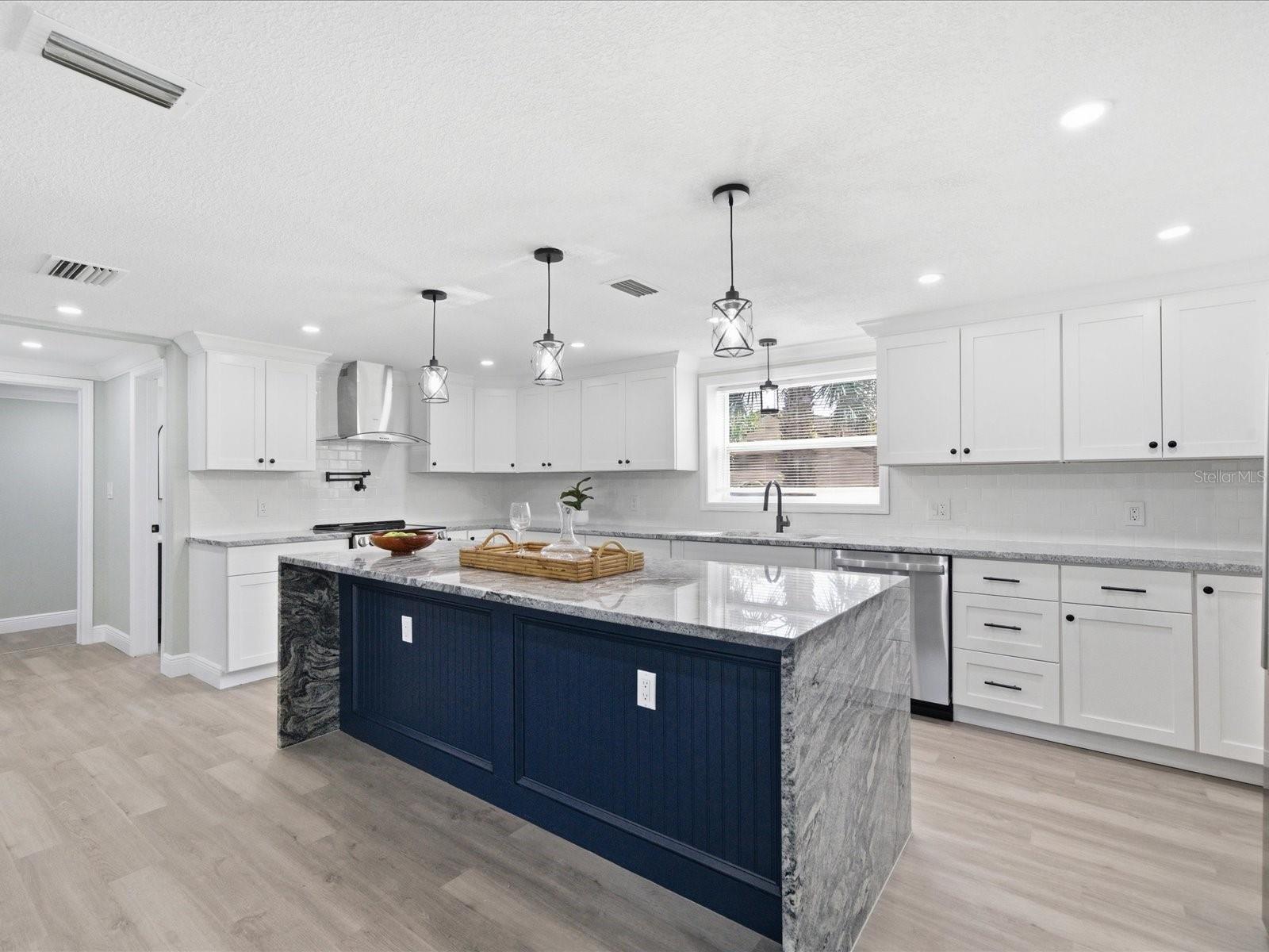 SPRING HILL - Residential