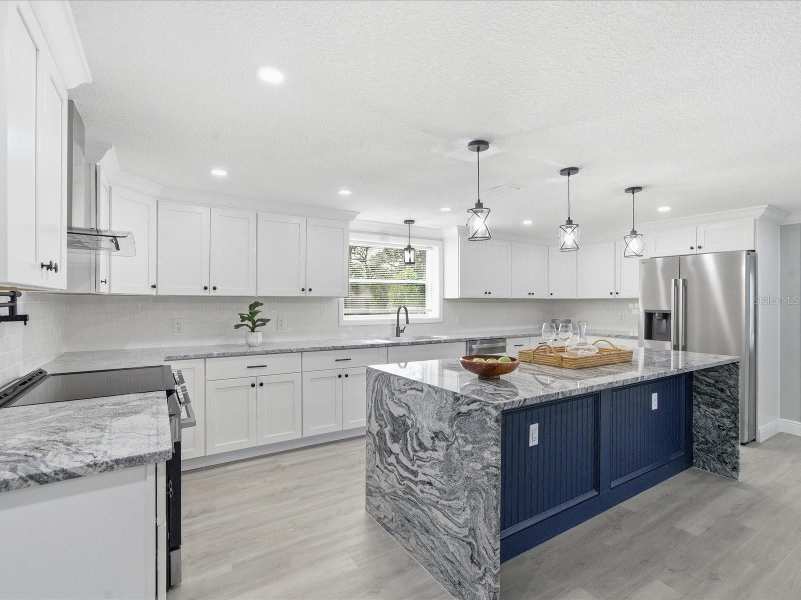 SPRING HILL - Residential