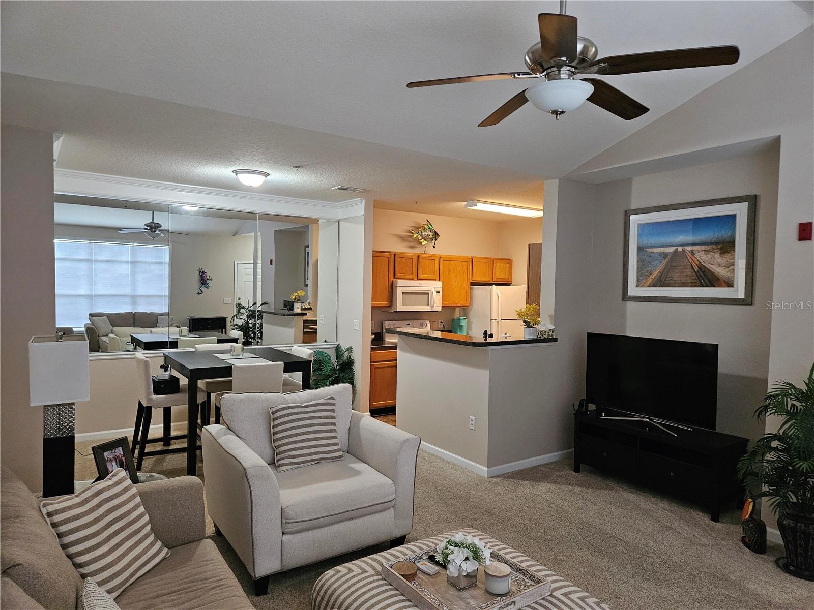 THE PALMS OF CORTEZ - Residential