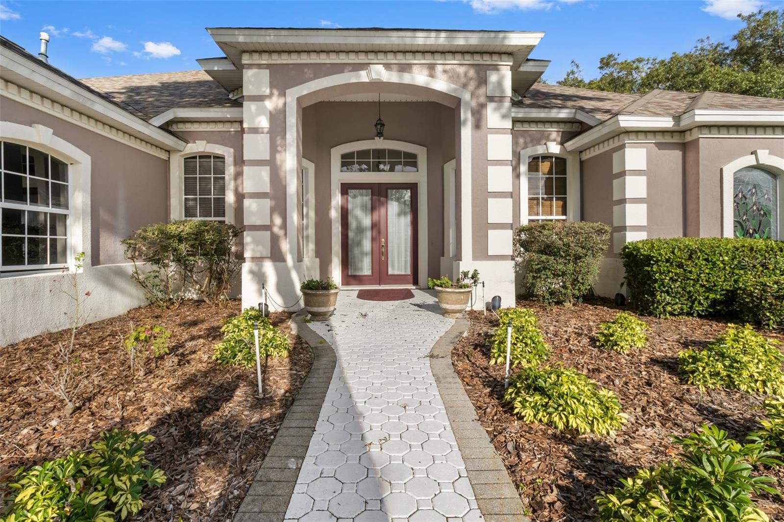 9453 SAVANNAH COURT