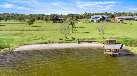 Tiny photo for 5251 SE 180th Avenue Road, Ocklawaha, FL 32179 (MLS # OM717770)