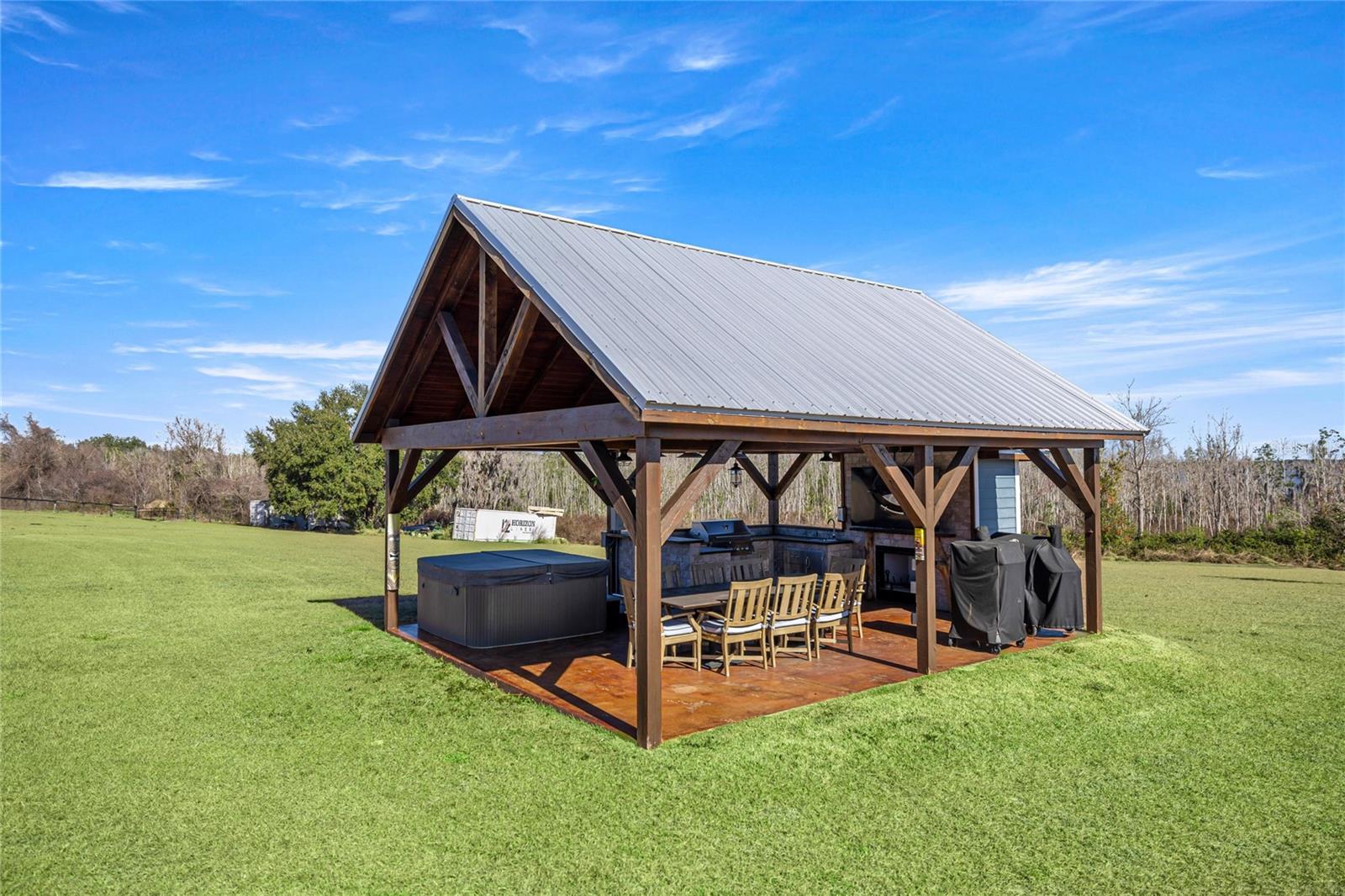 LAKESIDE AT LAKE BRYANT - Residential