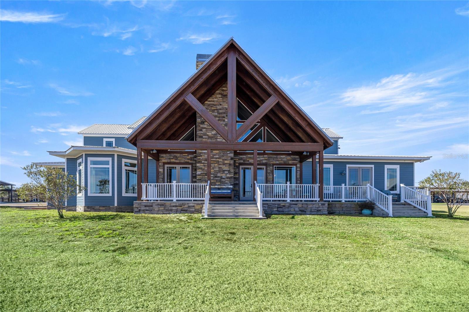 LAKESIDE AT LAKE BRYANT - Residential