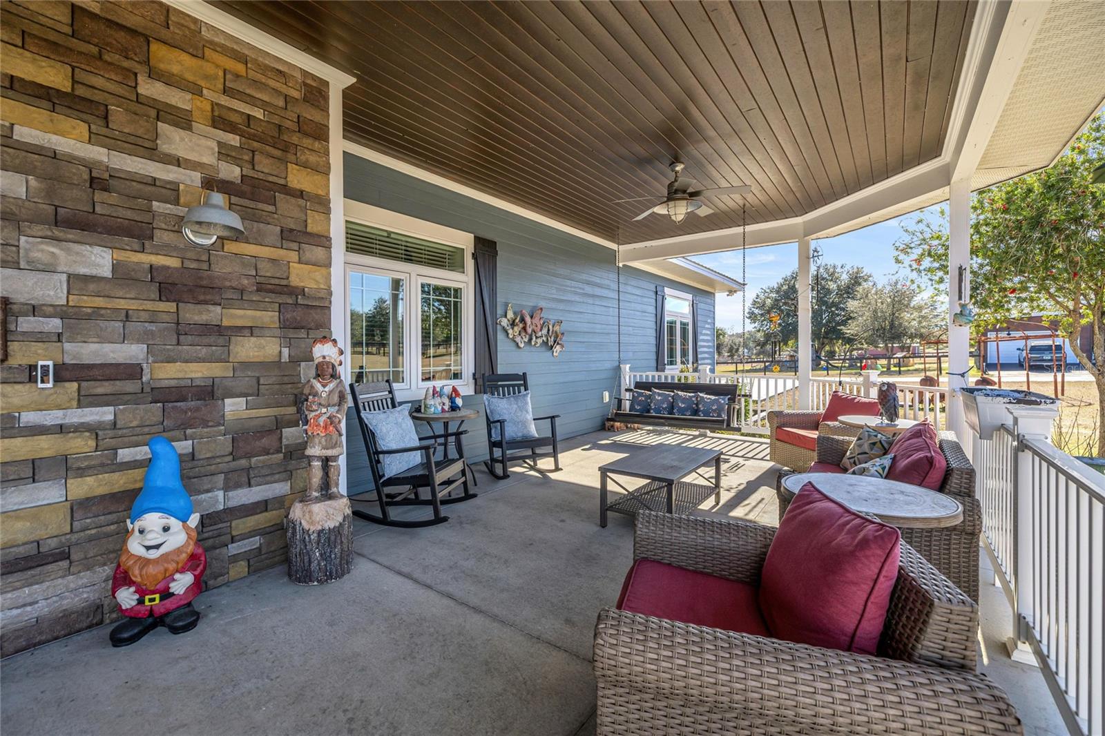 LAKESIDE AT LAKE BRYANT - Residential