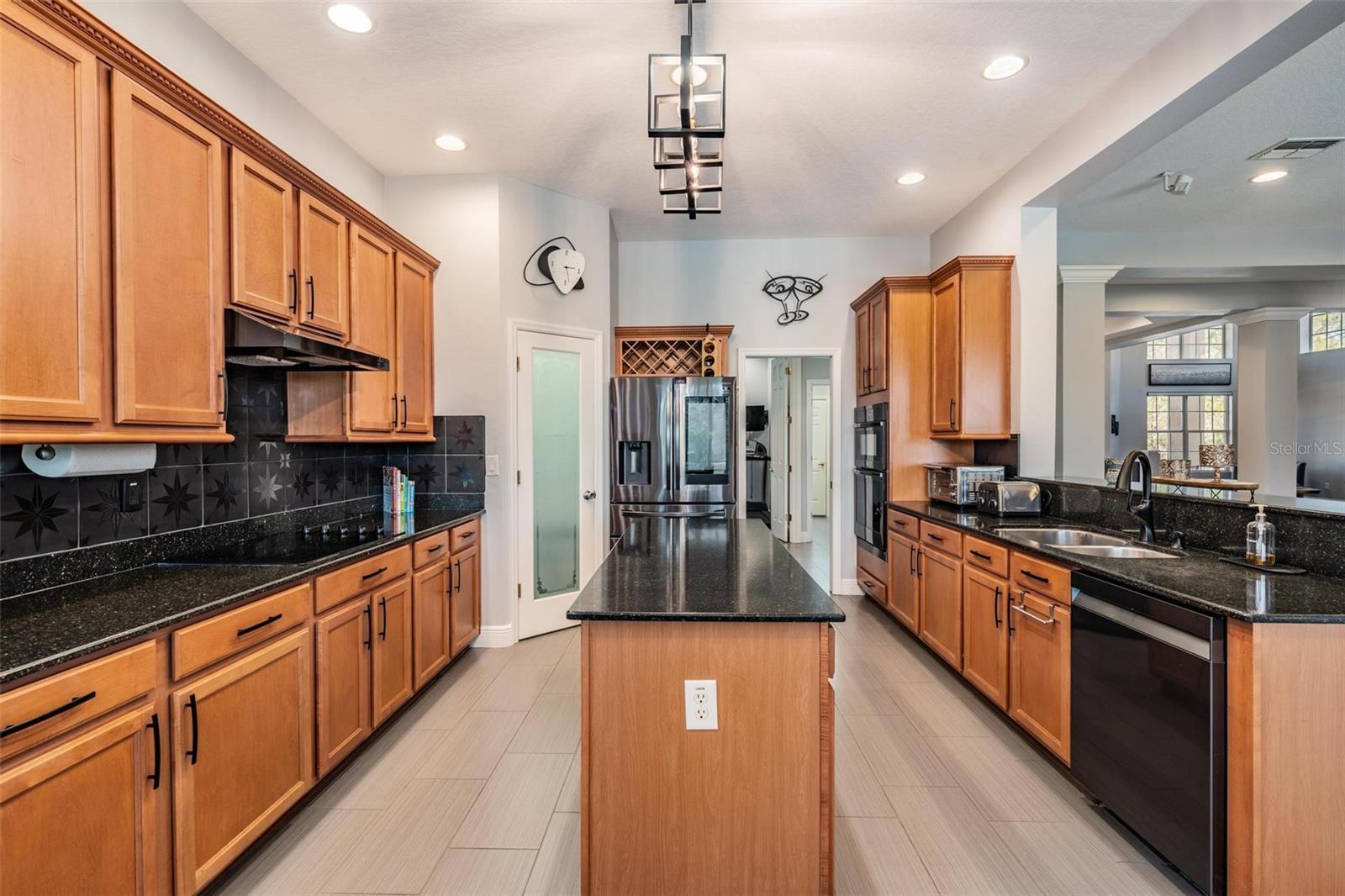 PLANTATION PALMS PH 04D - Residential