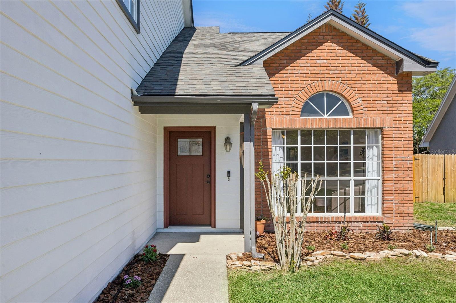 REMINGTON OAKS AT THE CROSSINGS - Residential