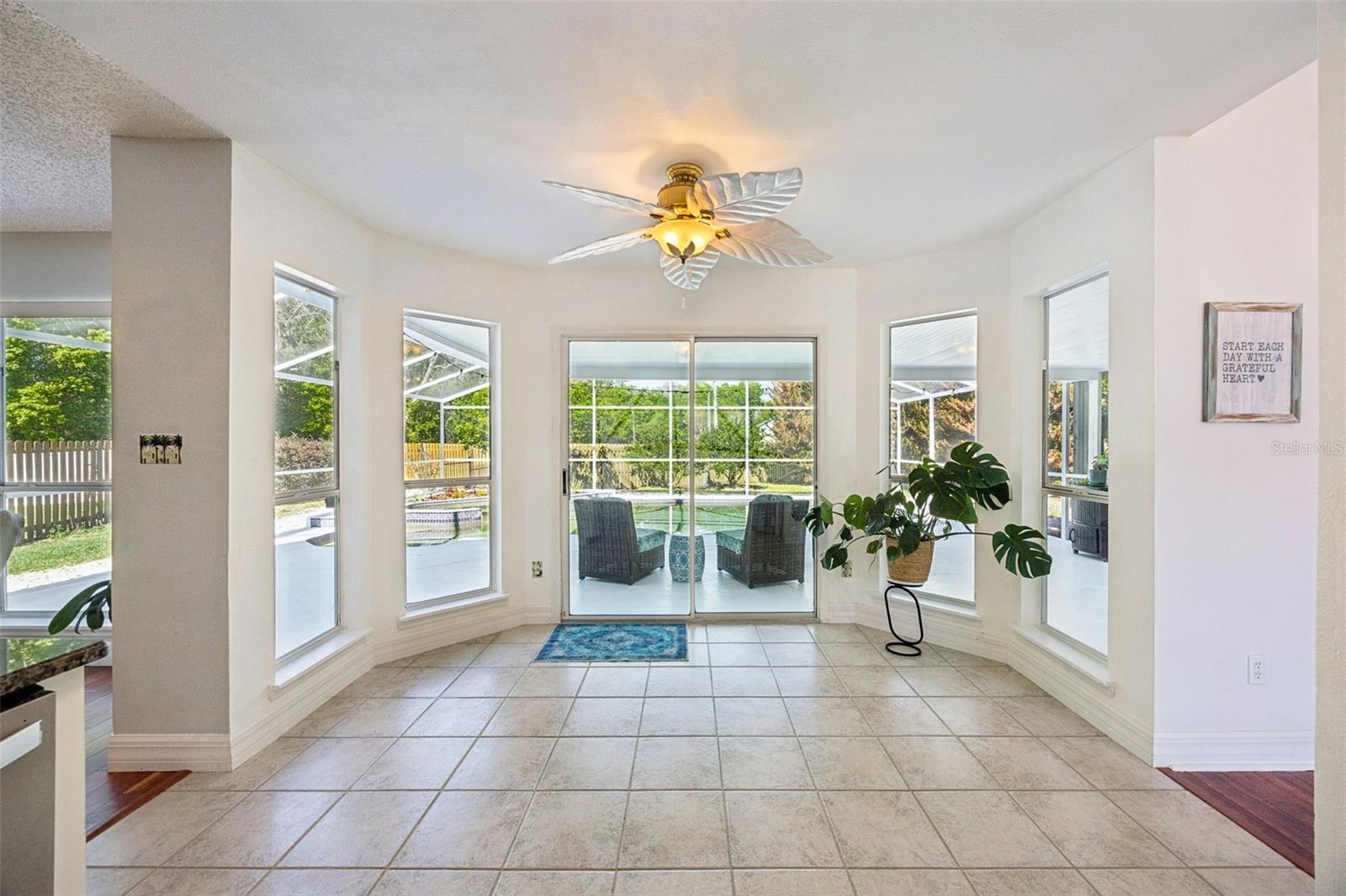 REMINGTON OAKS AT THE CROSSINGS - Residential