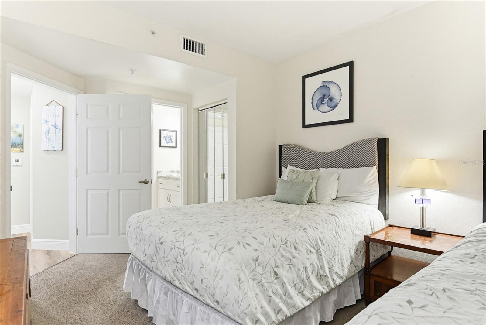 OCEAN WALK 01 DB CONDO - Residential
