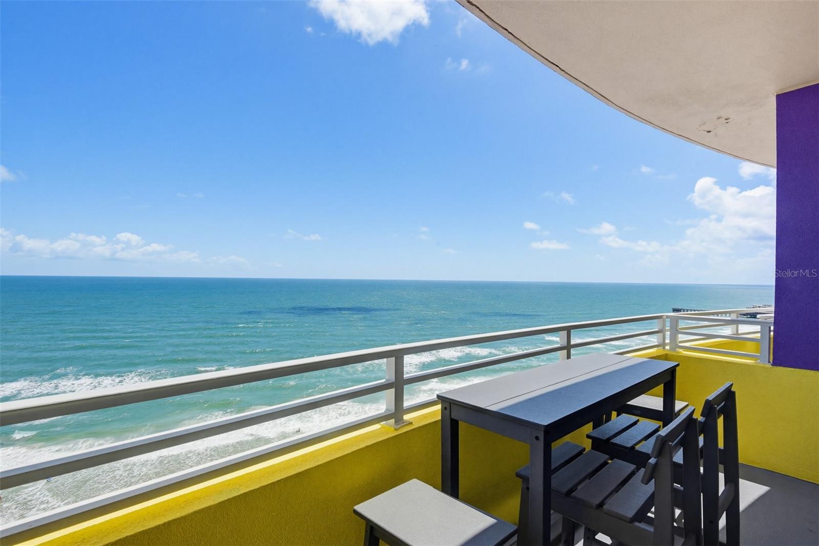 OCEAN WALK 01 DB CONDO - Residential