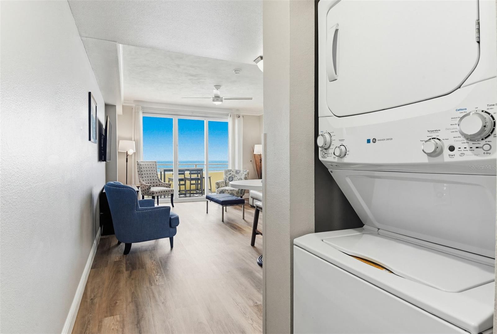 OCEAN WALK 01 DB CONDO - Residential