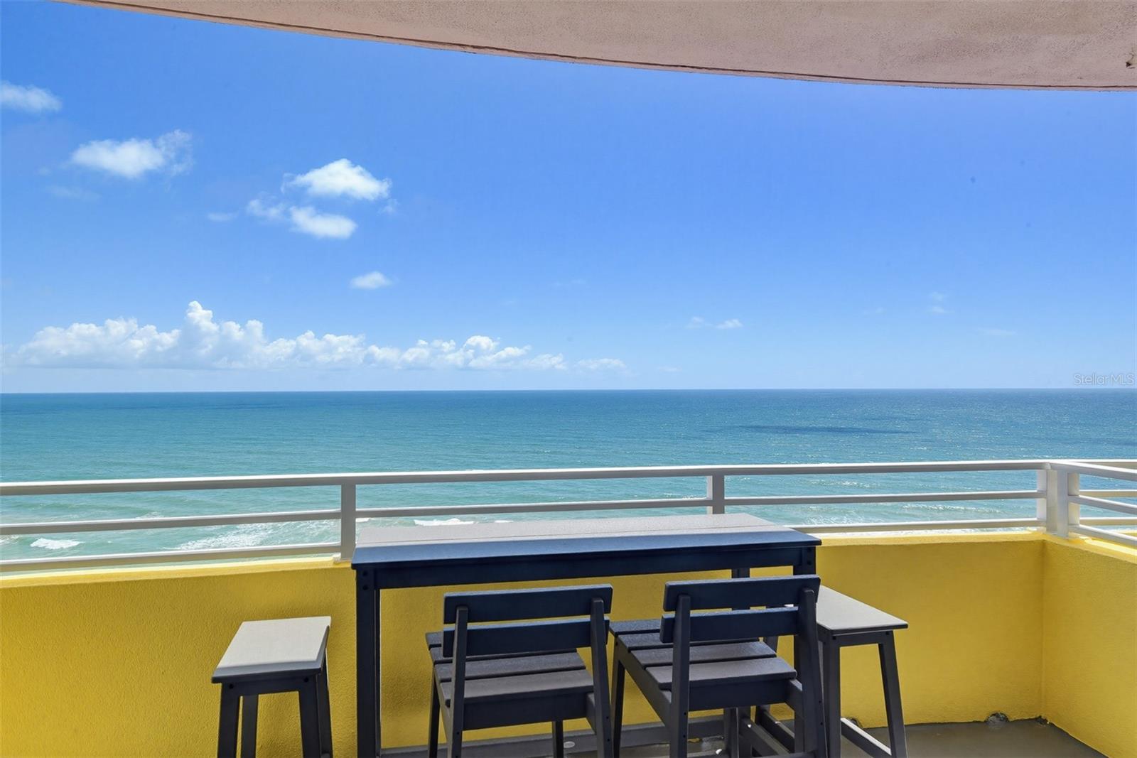 OCEAN WALK 01 DB CONDO - Residential