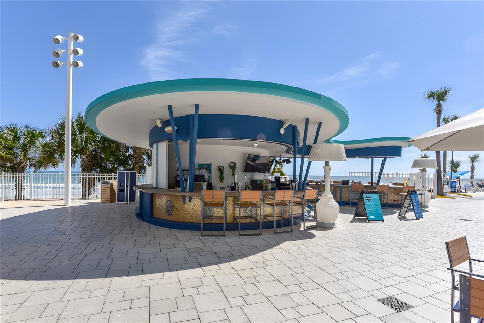 OCEAN WALK 01 DB CONDO - Residential