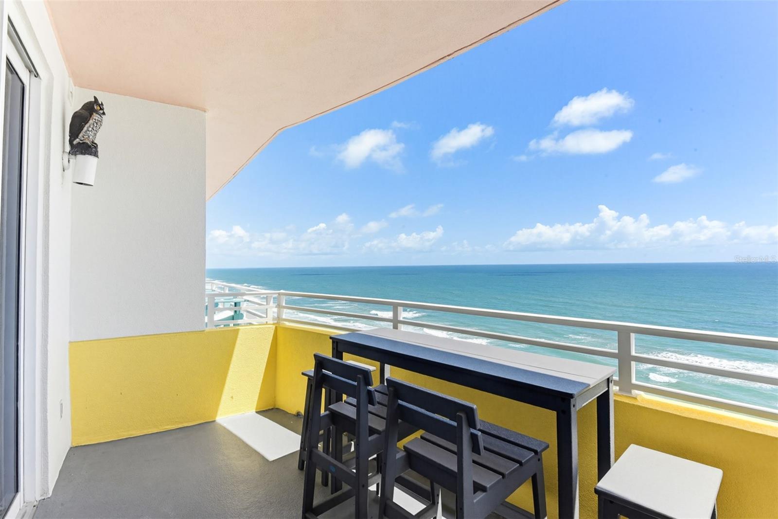 OCEAN WALK 01 DB CONDO - Residential