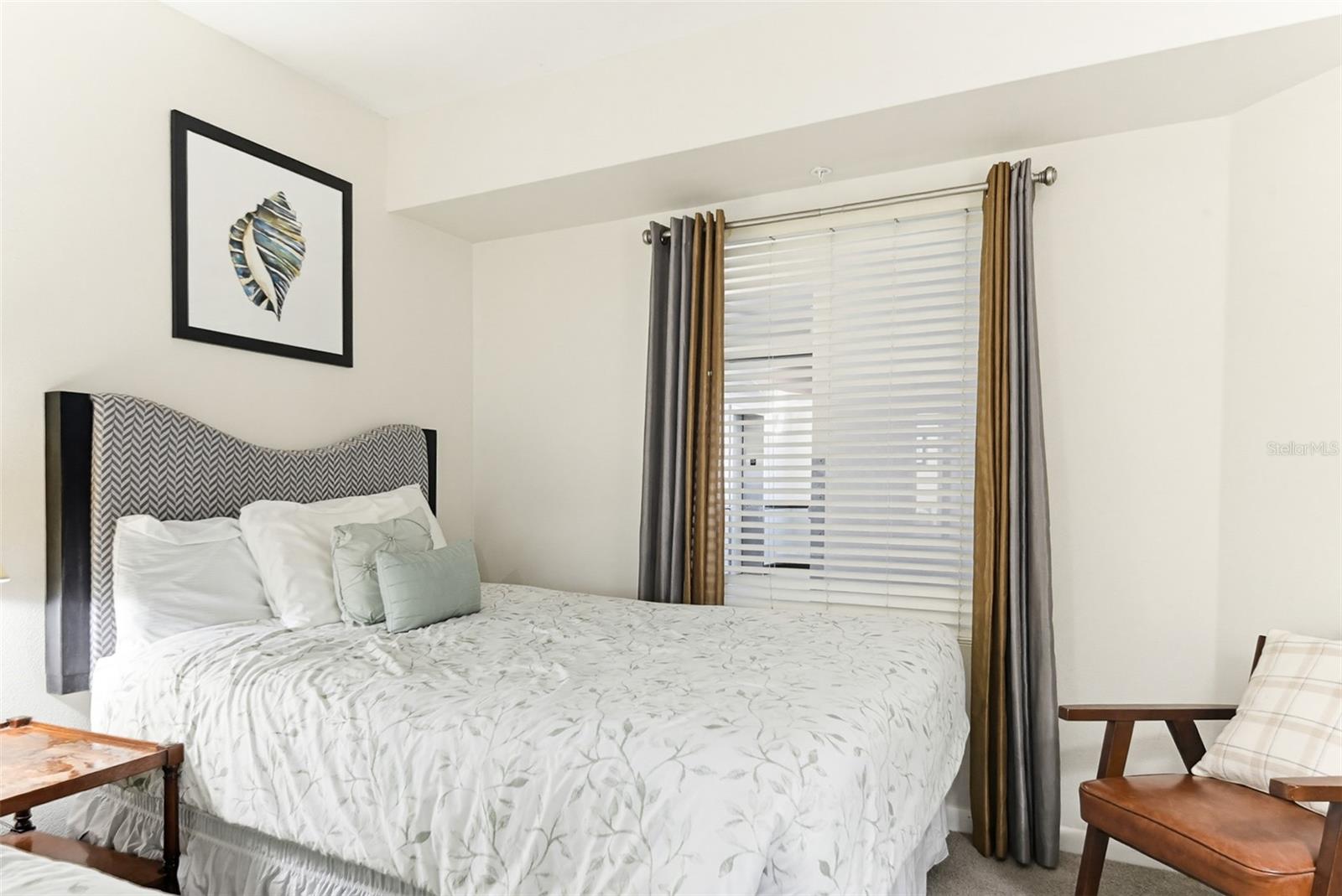 OCEAN WALK 01 DB CONDO - Residential