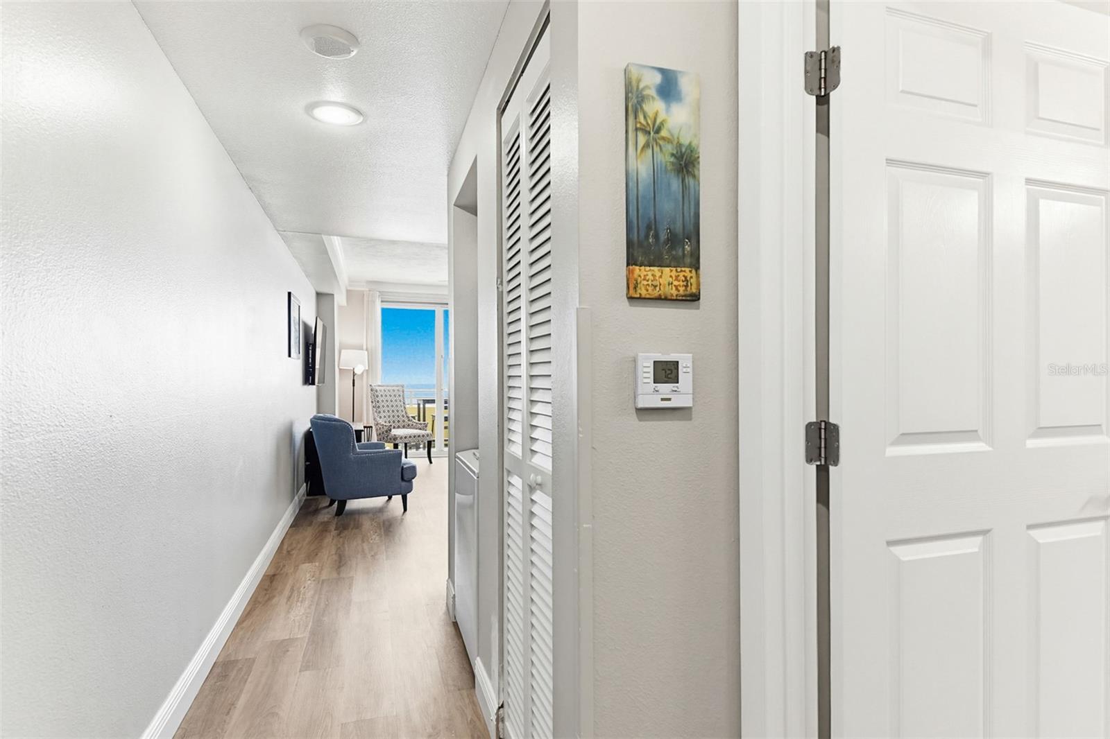 OCEAN WALK 01 DB CONDO - Residential