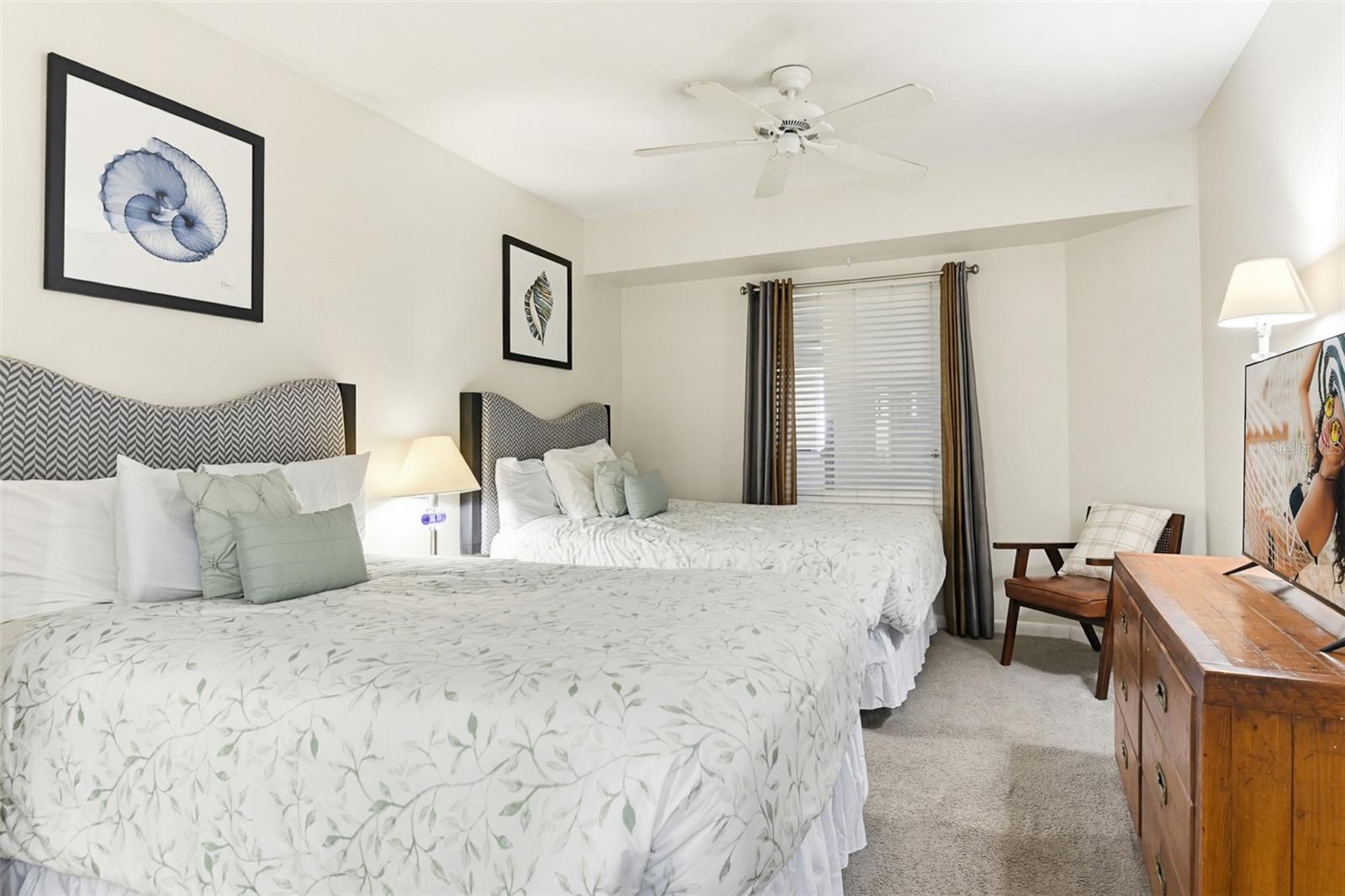 OCEAN WALK 01 DB CONDO - Residential
