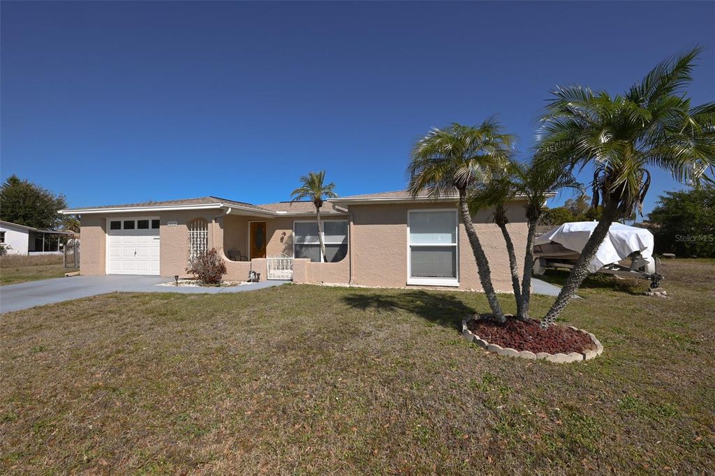 Photo of 3233 Salisbury Drive, Holiday, FL 34691 (MLS # W7883730)