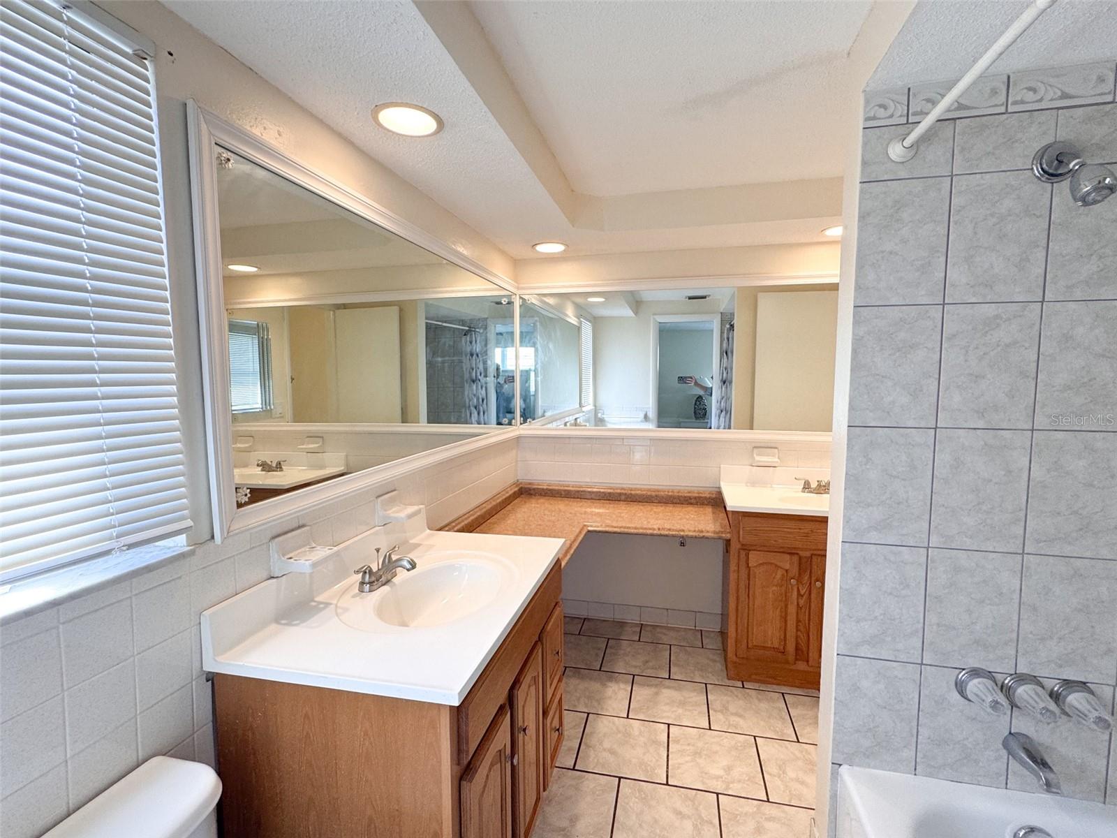 HOLIDAY LAKE ESTATES - Residential