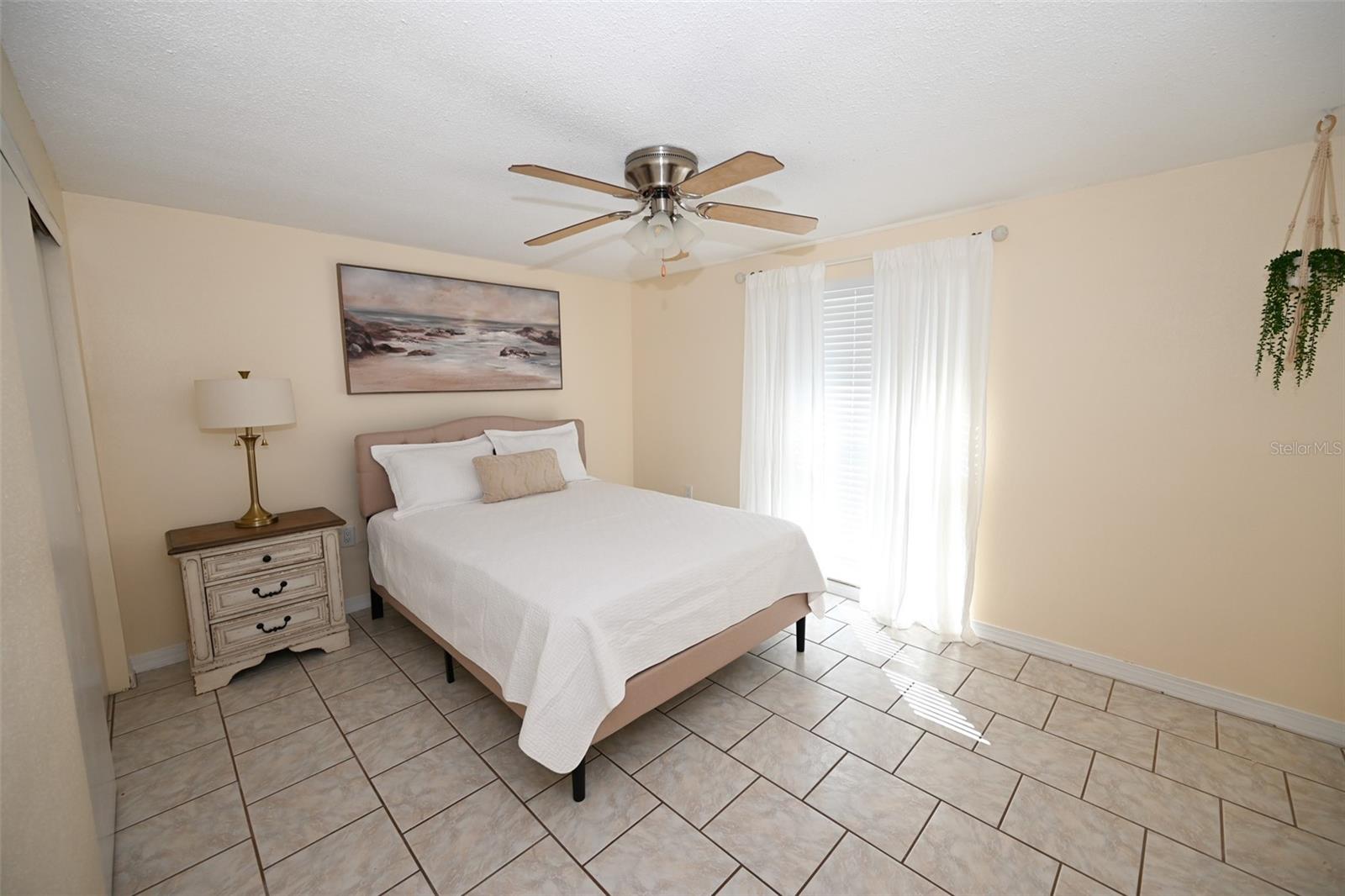 HOLIDAY LAKE ESTATES - Residential