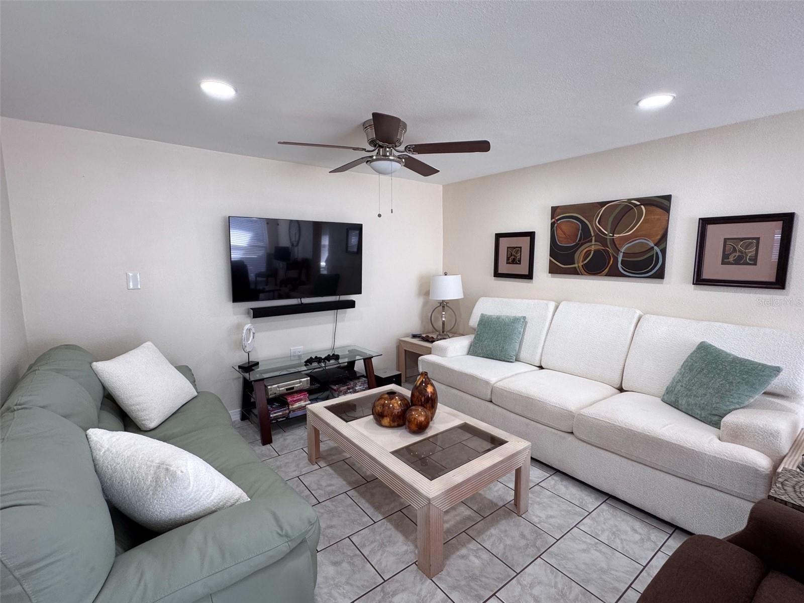 HOLIDAY LAKE ESTATES - Residential