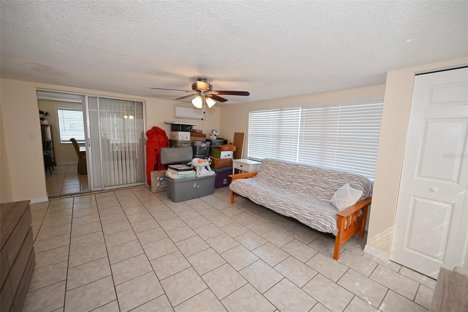 HOLIDAY LAKE ESTATES - Residential