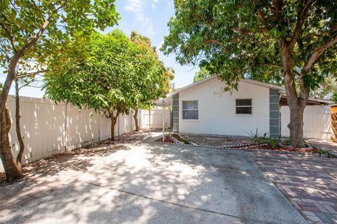 2851 58TH PLACE N ST PETERSBURG FL 33714