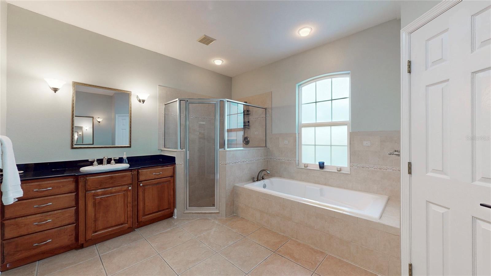 SUSANS LANDING - Residential