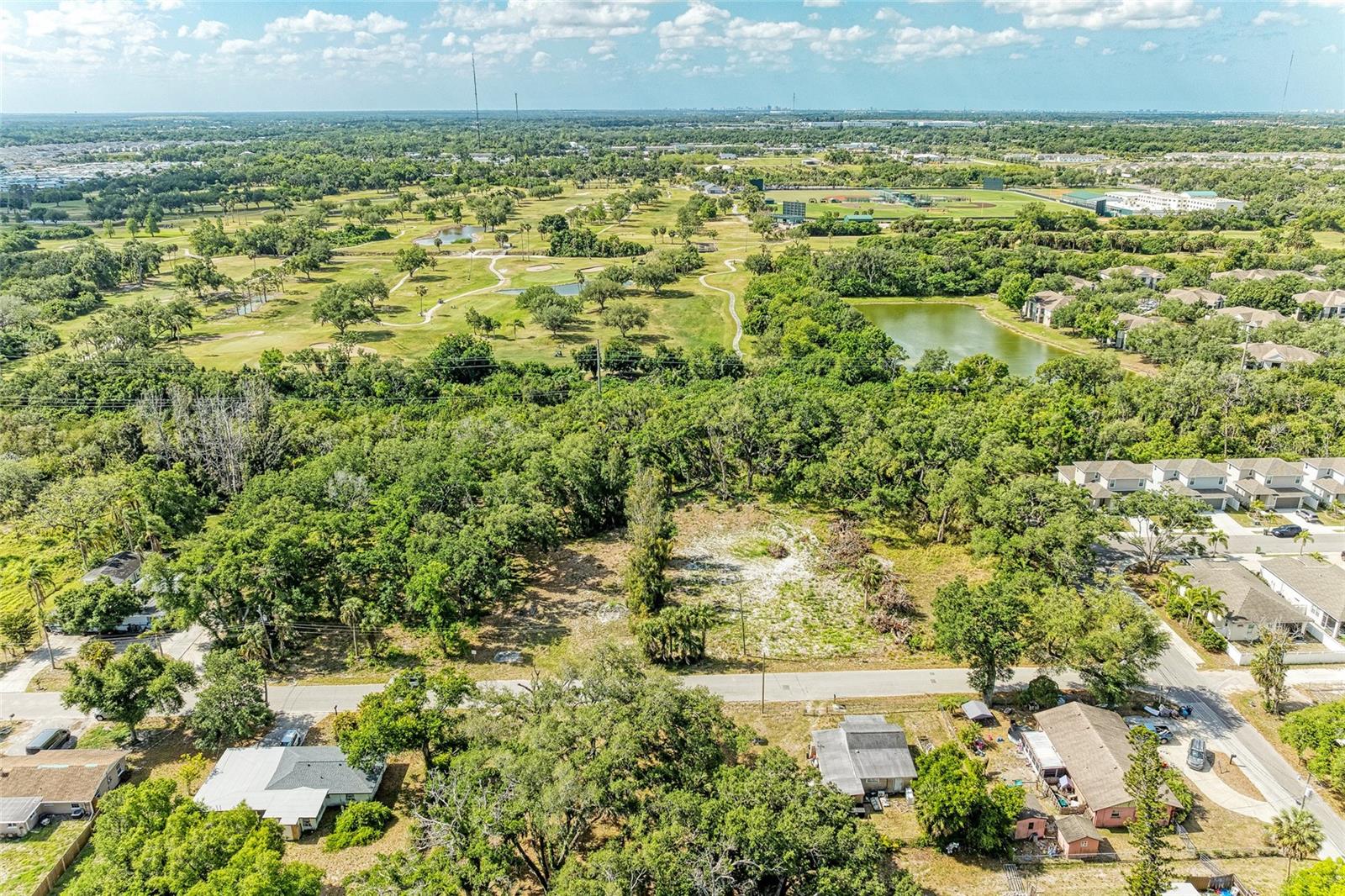SOUTH BRADEN CASTLE CAMP - Land