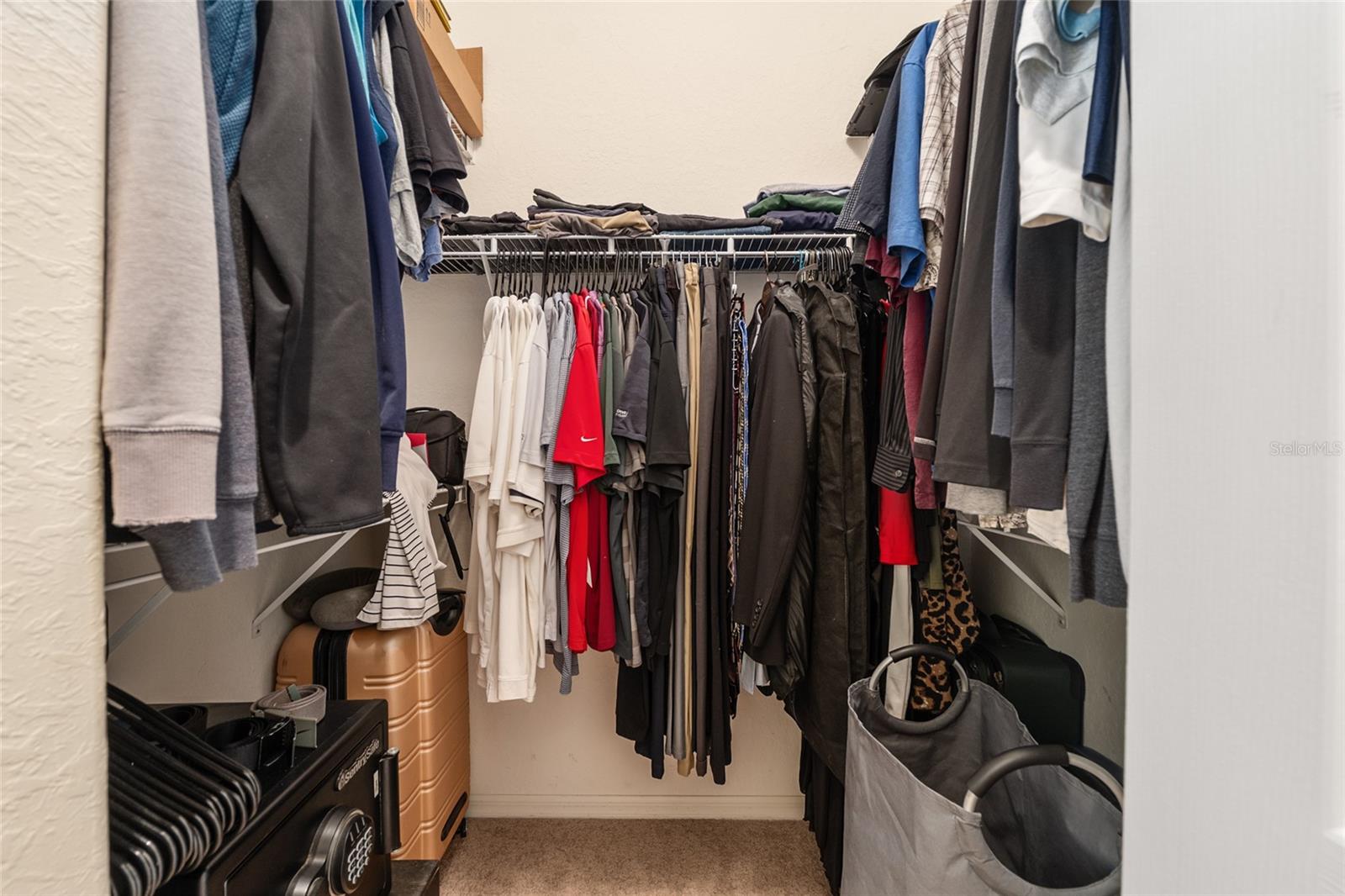 OAK RUN EAGLES POINT - Residential