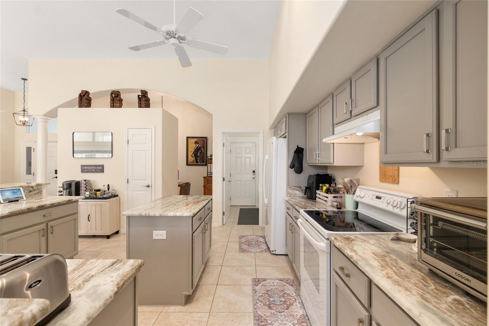 OAK RUN EAGLES POINT - Residential