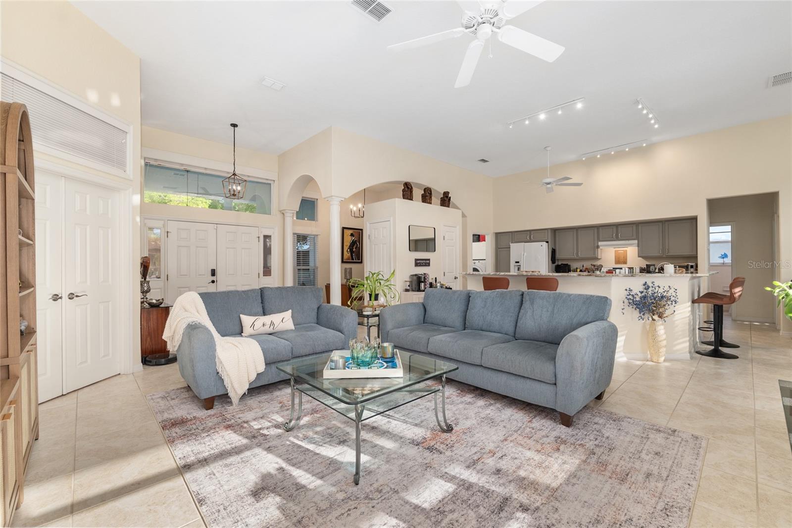 OAK RUN EAGLES POINT - Residential