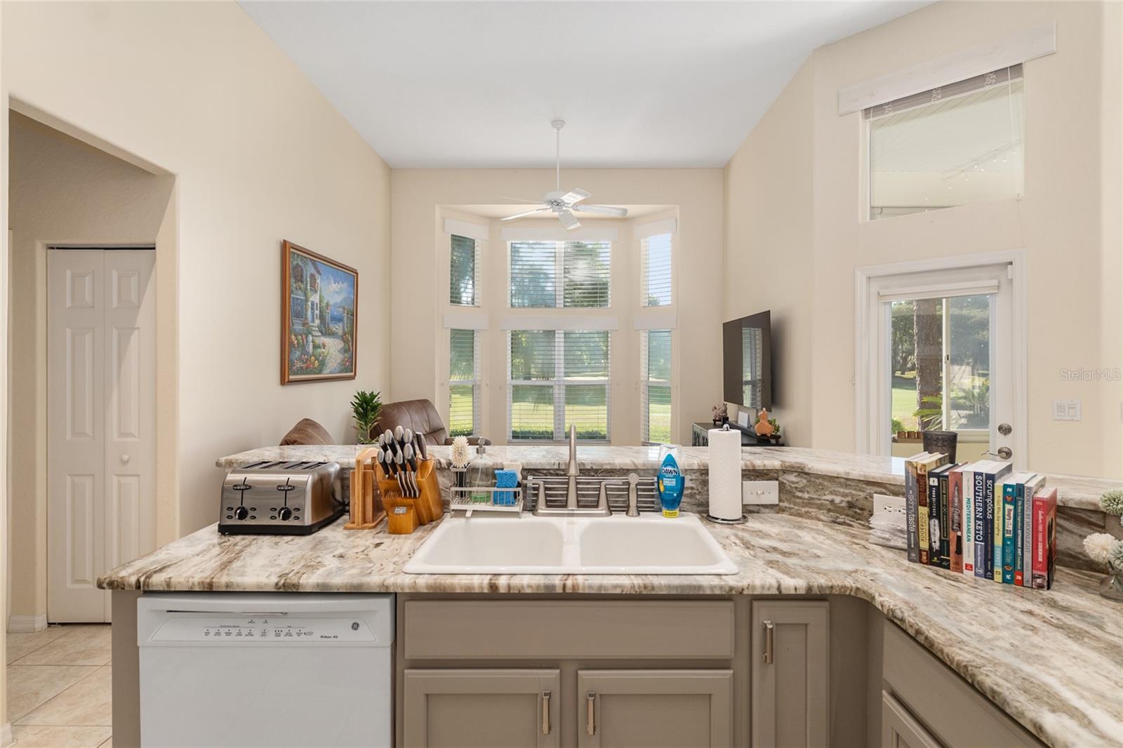 OAK RUN EAGLES POINT - Residential