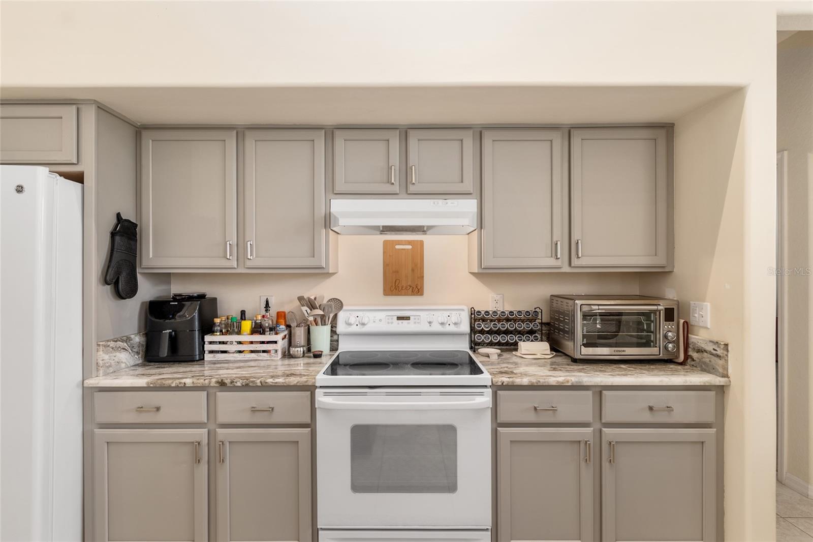 OAK RUN EAGLES POINT - Residential