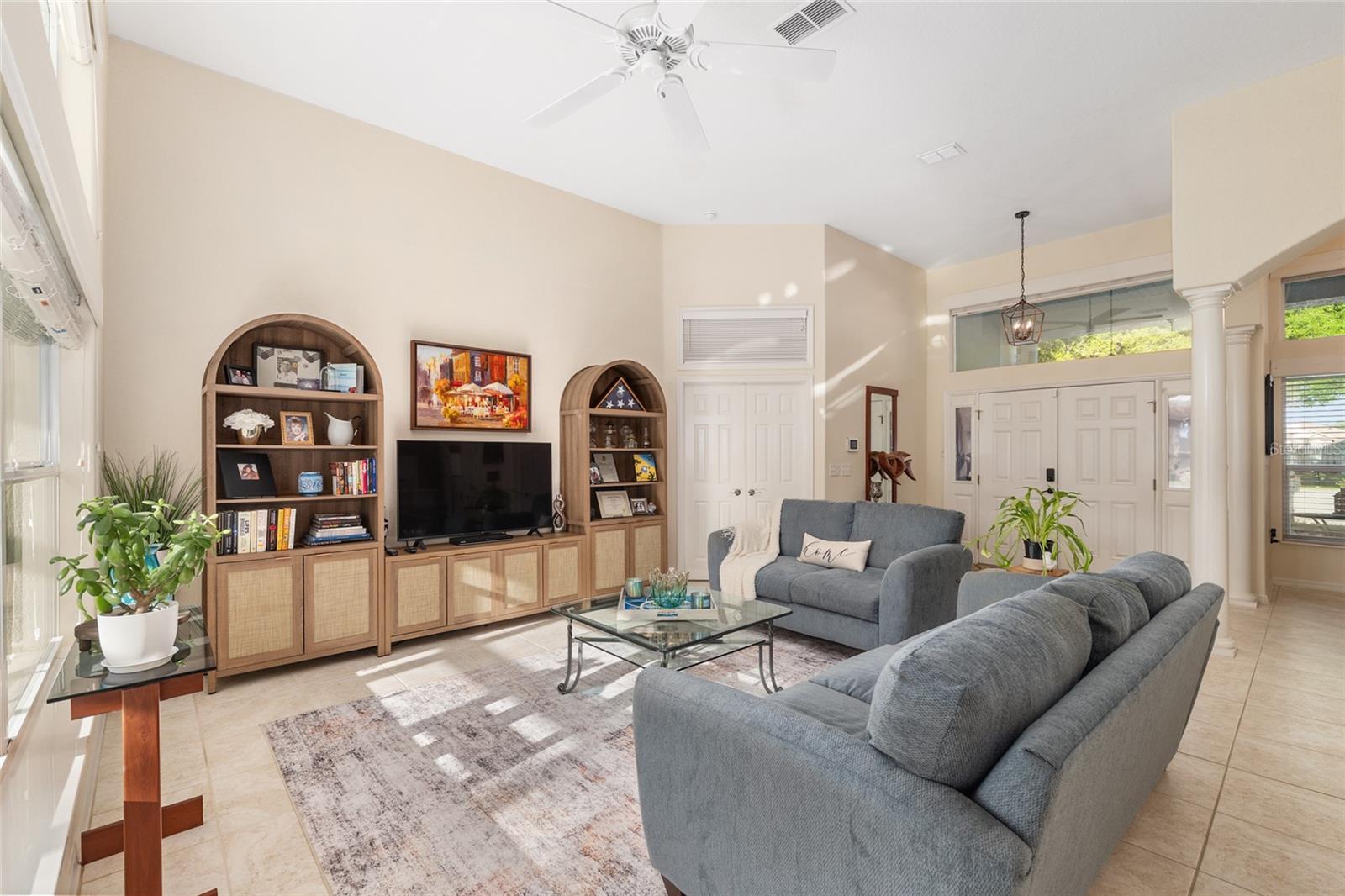 OAK RUN EAGLES POINT - Residential