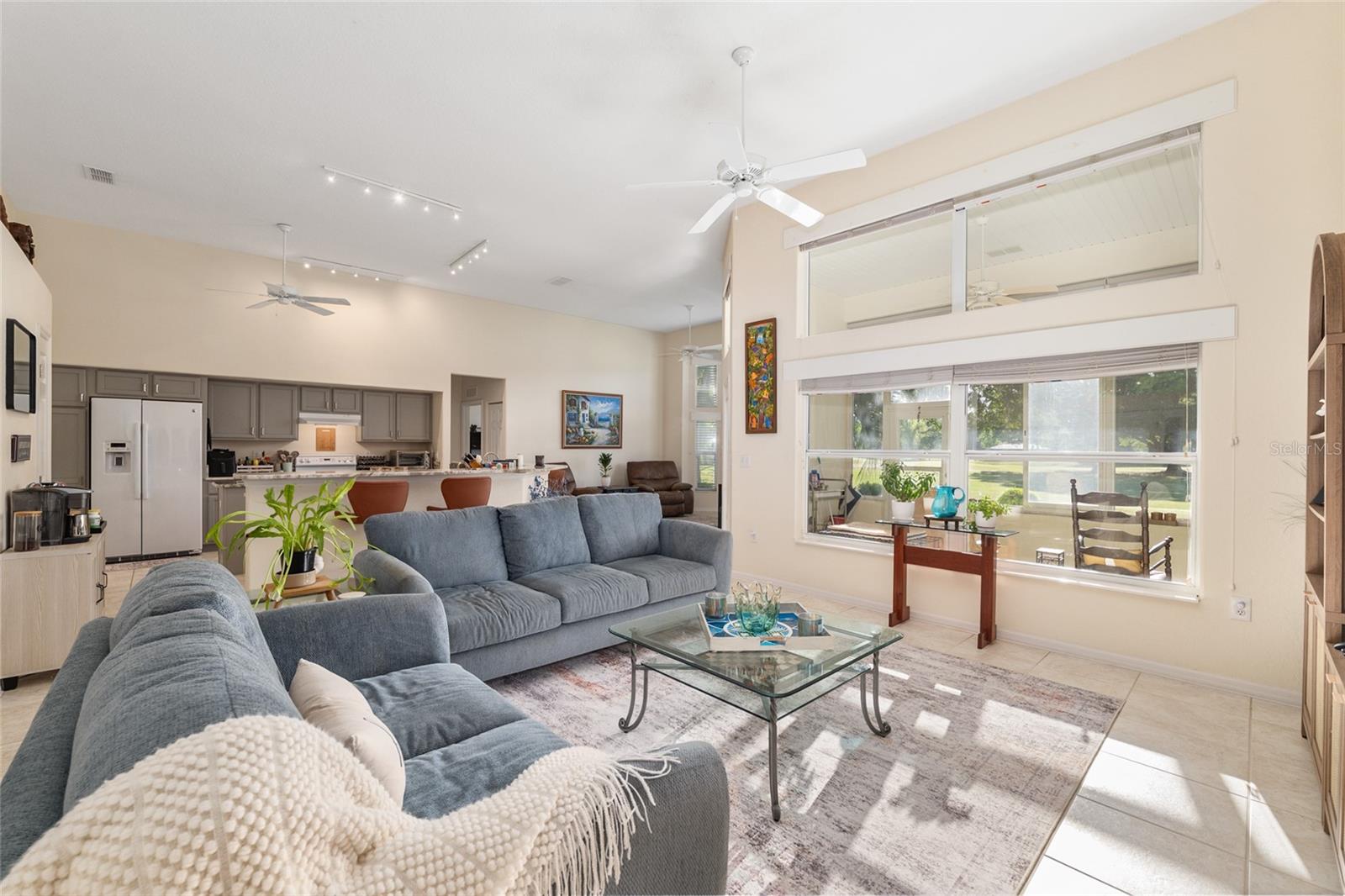 OAK RUN EAGLES POINT - Residential