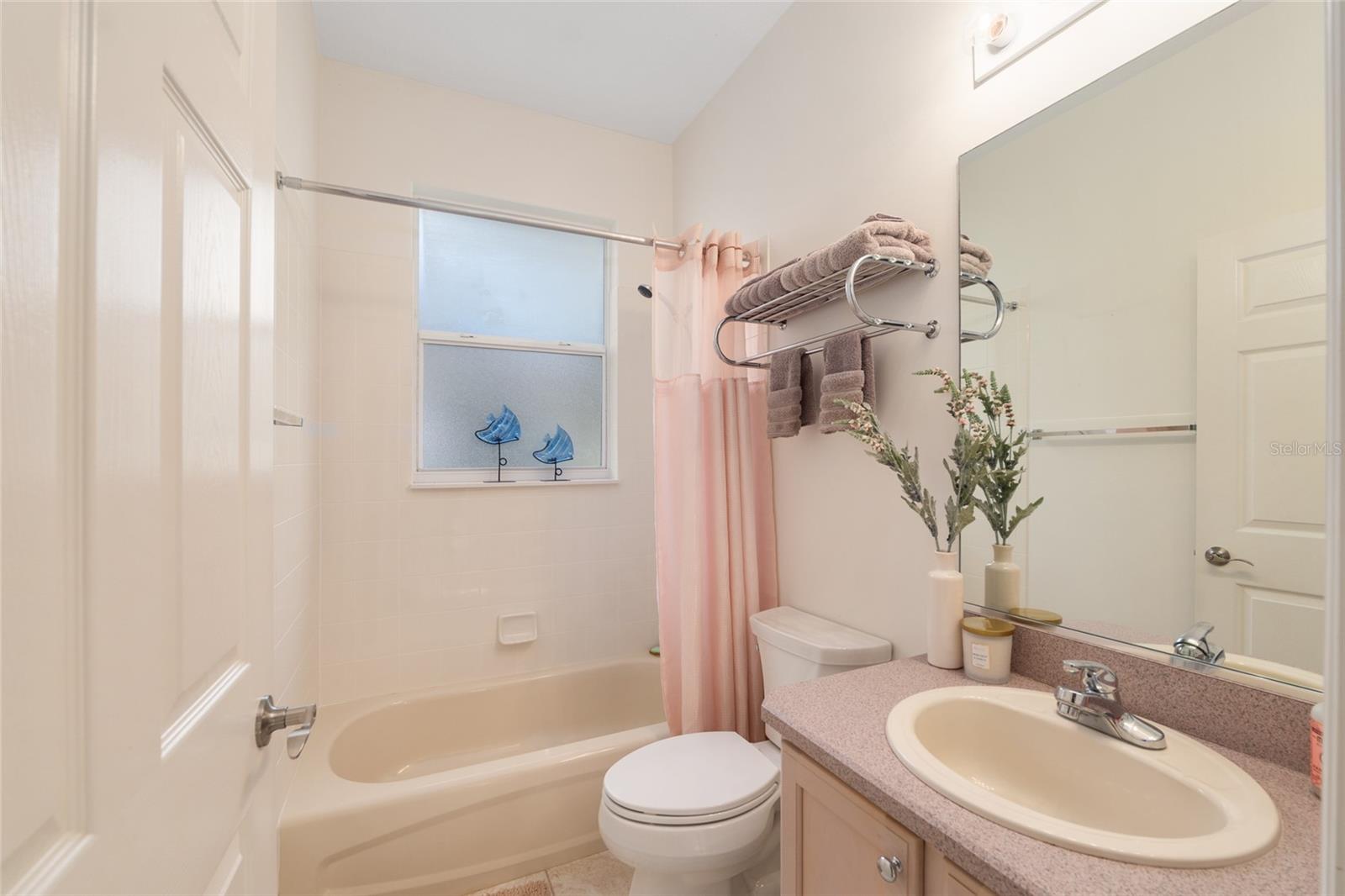 OAK RUN EAGLES POINT - Residential