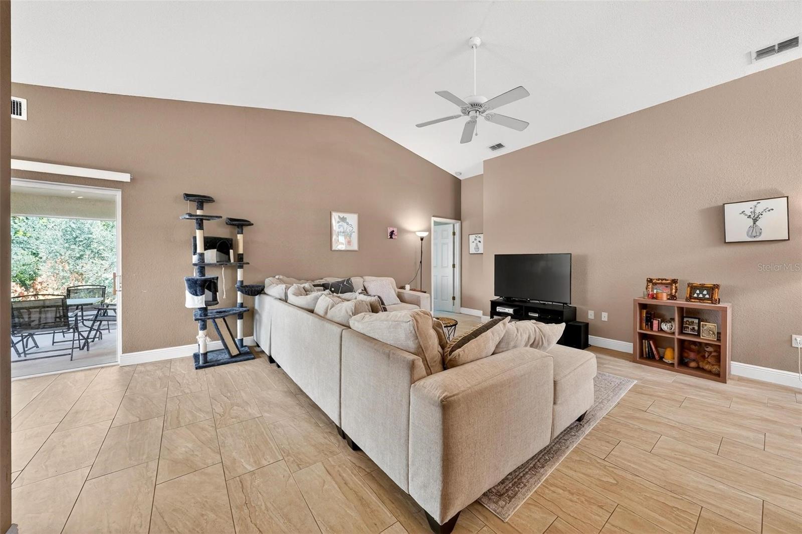 WINFIELD HEIGHTS - Residential