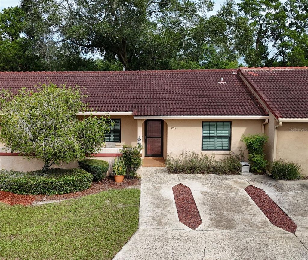 Photo of 1915 SW 34th Court, Ocala, FL 34474 (MLS # OM710887)