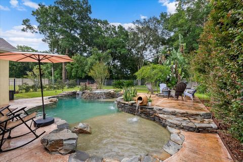 A home in APOPKA