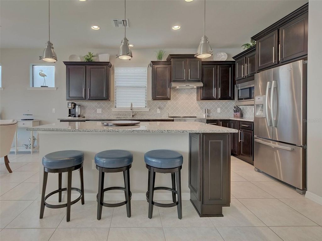 Photo of 19720 Ortona Street, Venice, FL 34293 (MLS # N6143911)