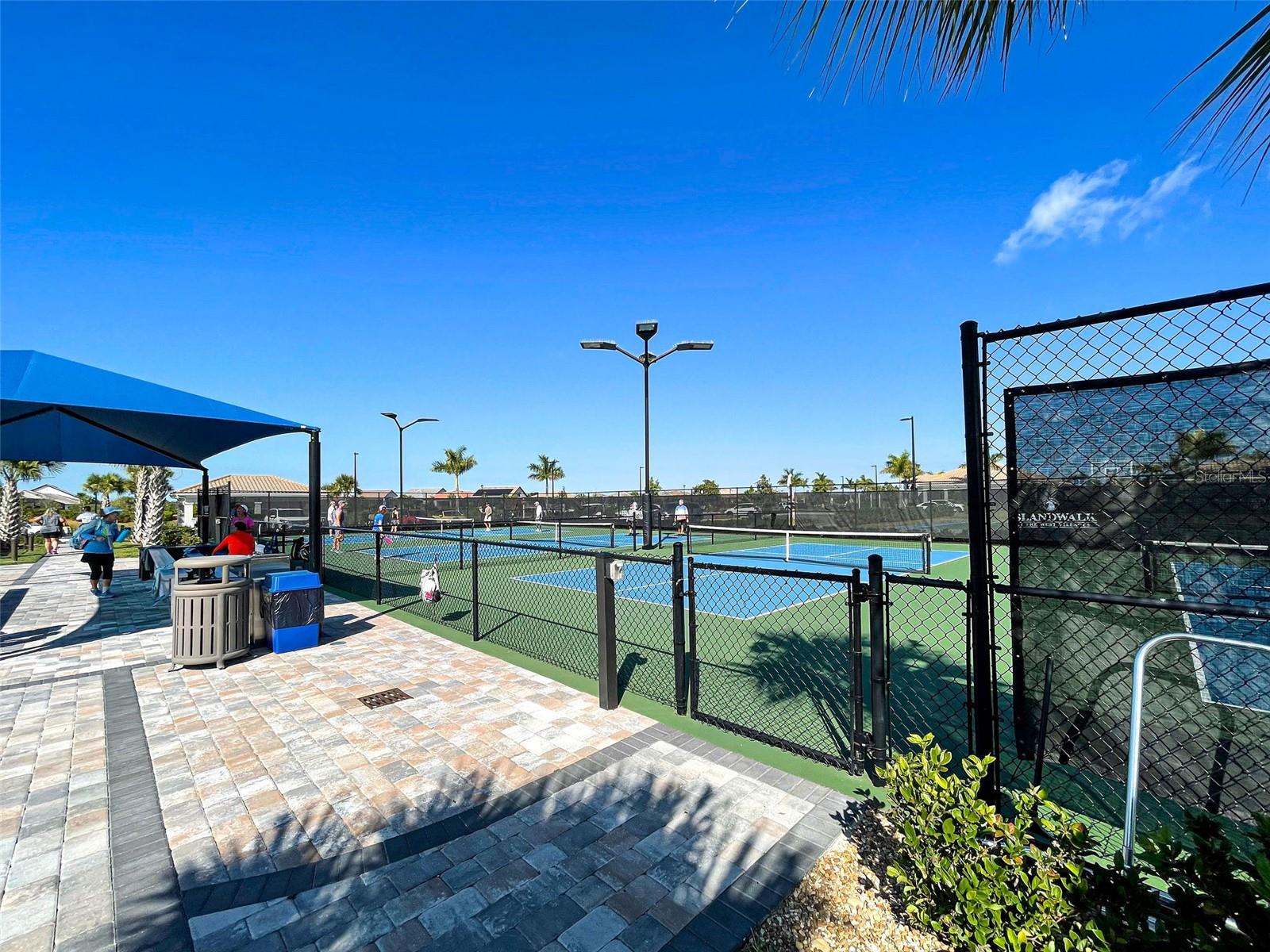 ISLANDWALK AT THE WEST VILLAGE - Residential