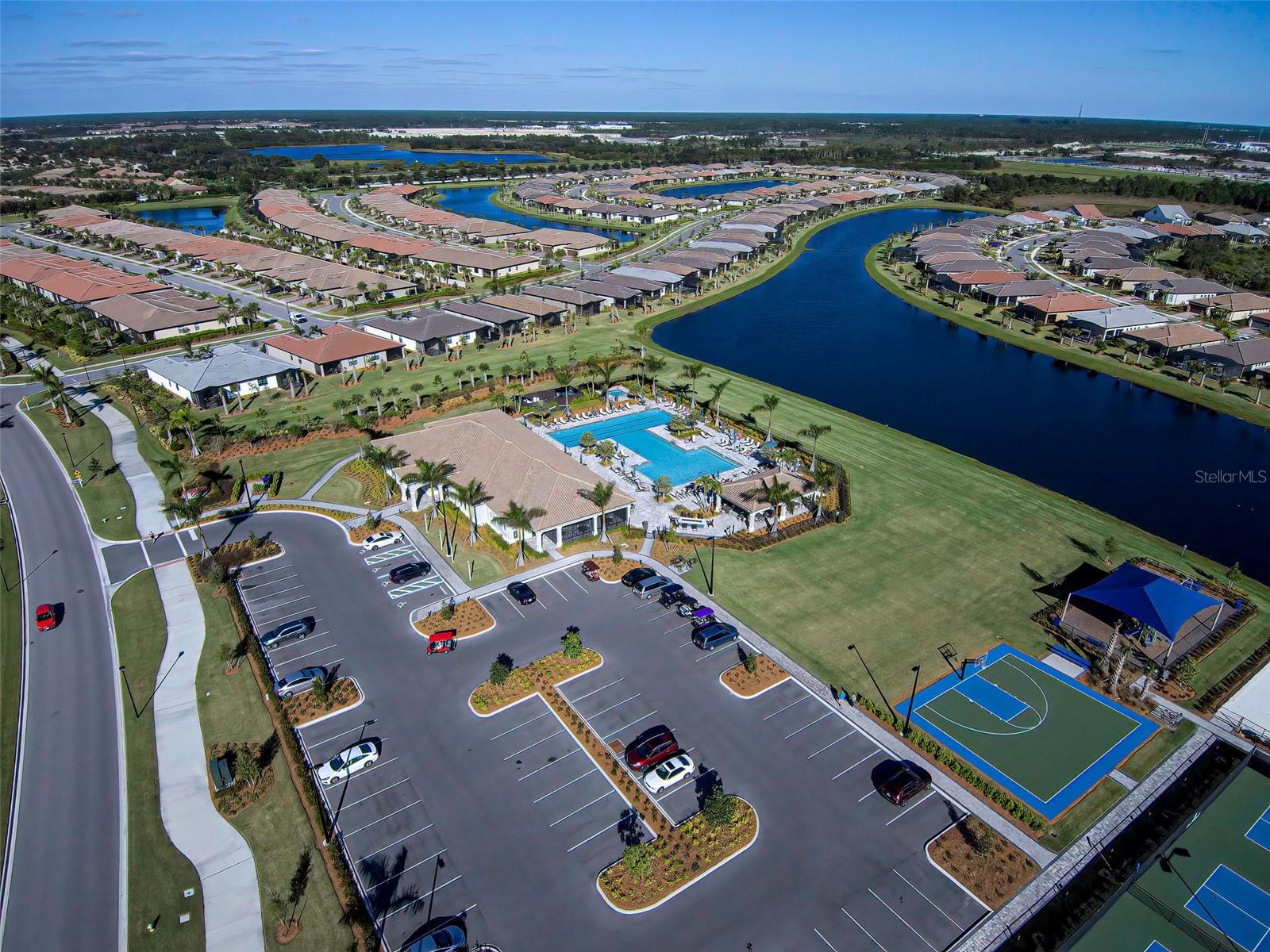 ISLANDWALK AT THE WEST VILLAGE - Residential