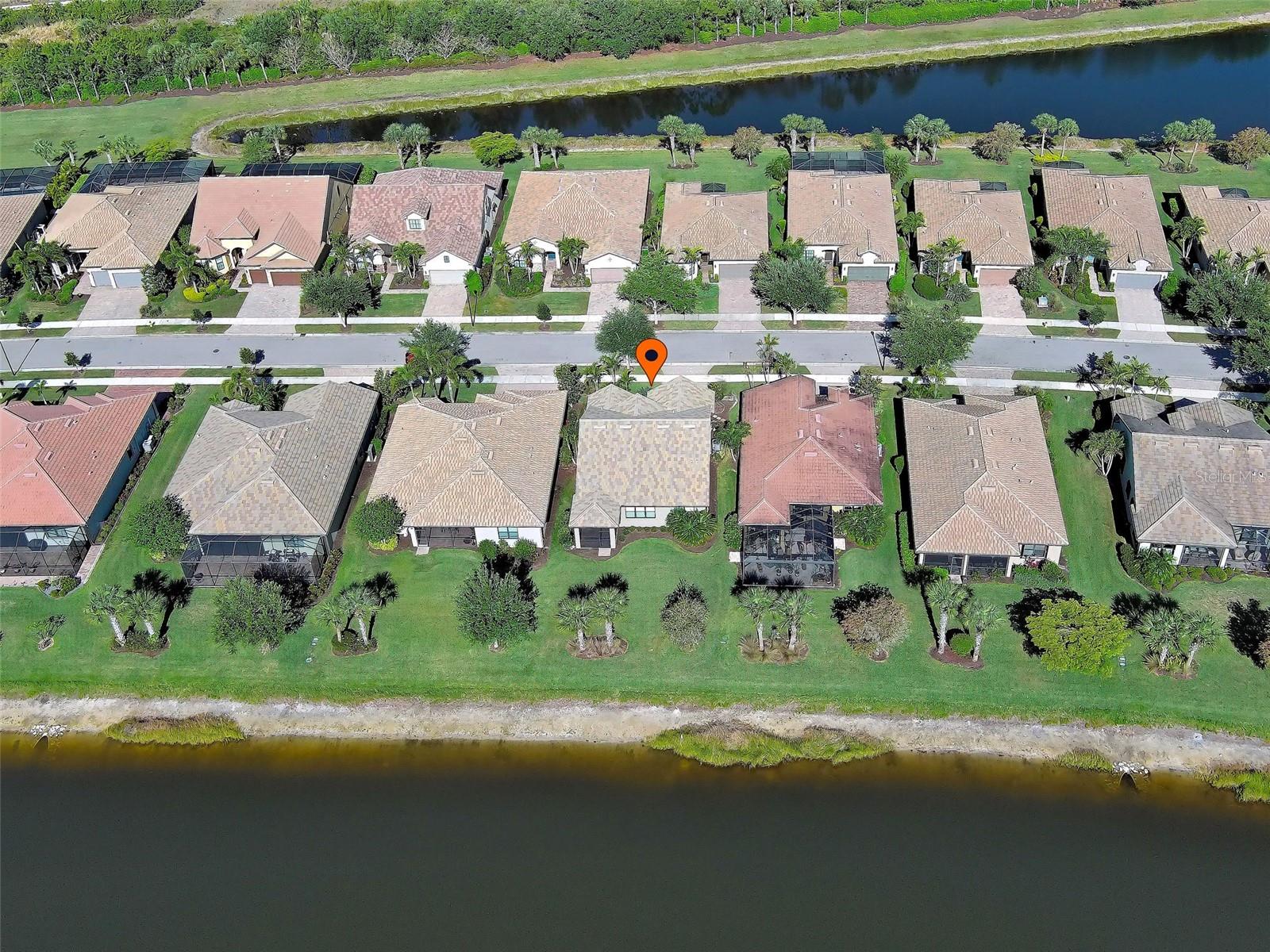 ISLANDWALK AT THE WEST VILLAGE - Residential