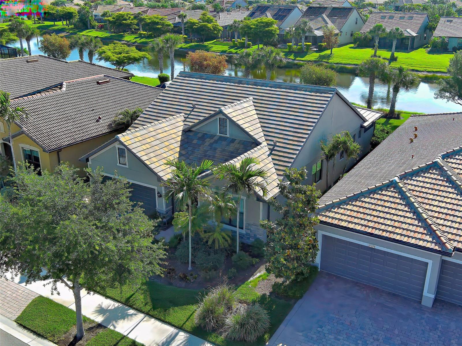 ISLANDWALK AT THE WEST VILLAGE - Residential