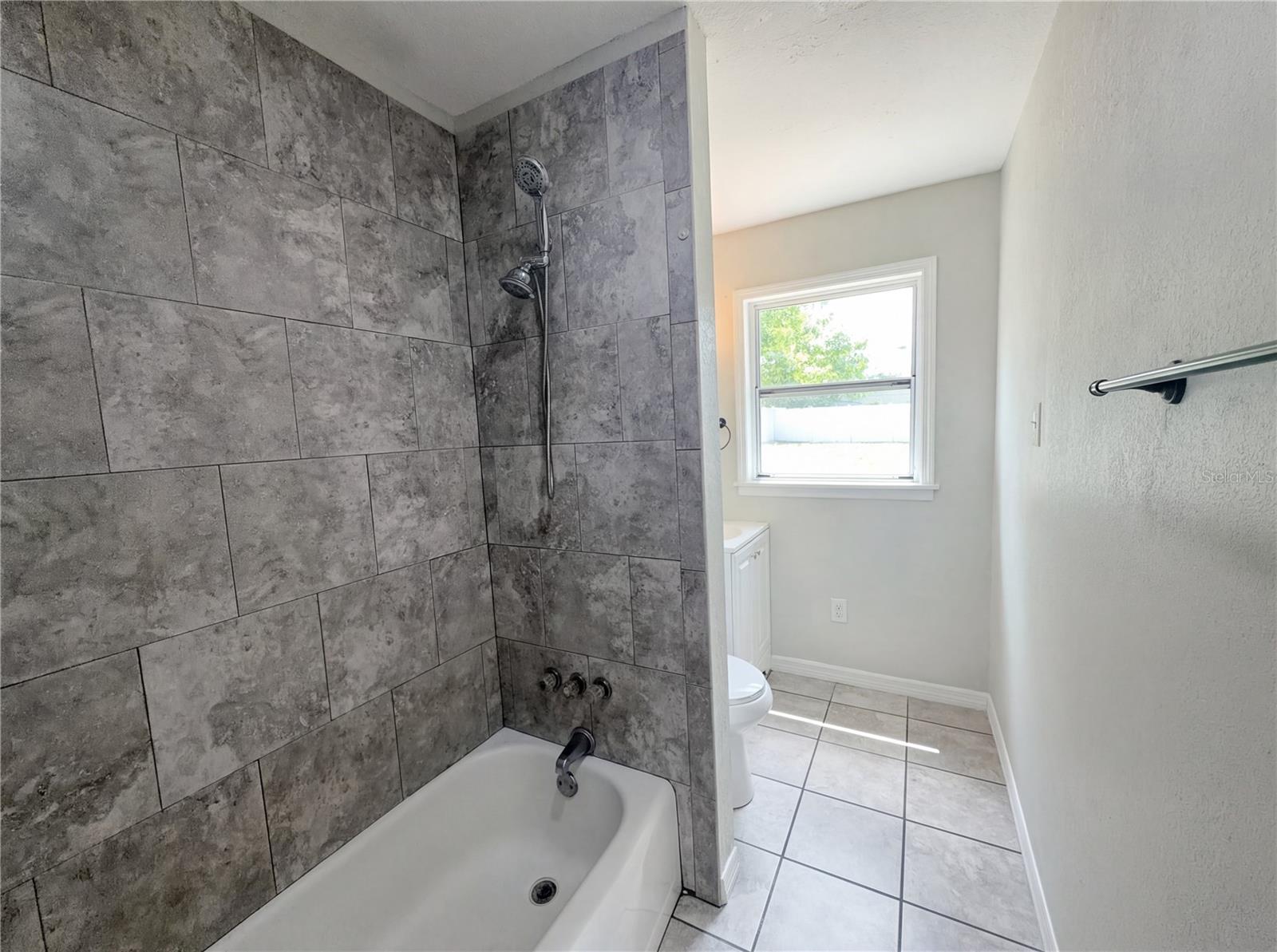 PINEHURST COURT SUB - Residential