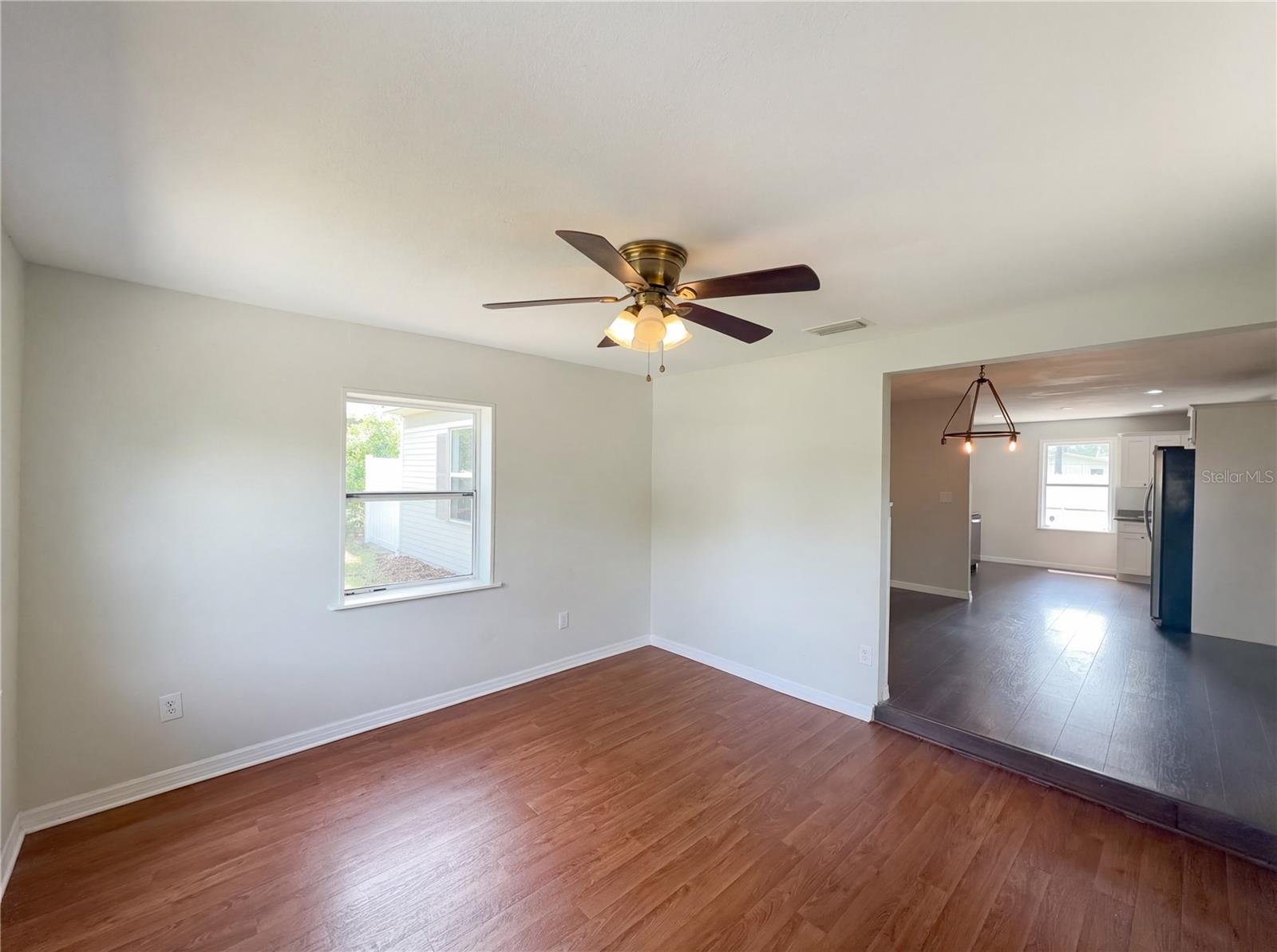 PINEHURST COURT SUB - Residential